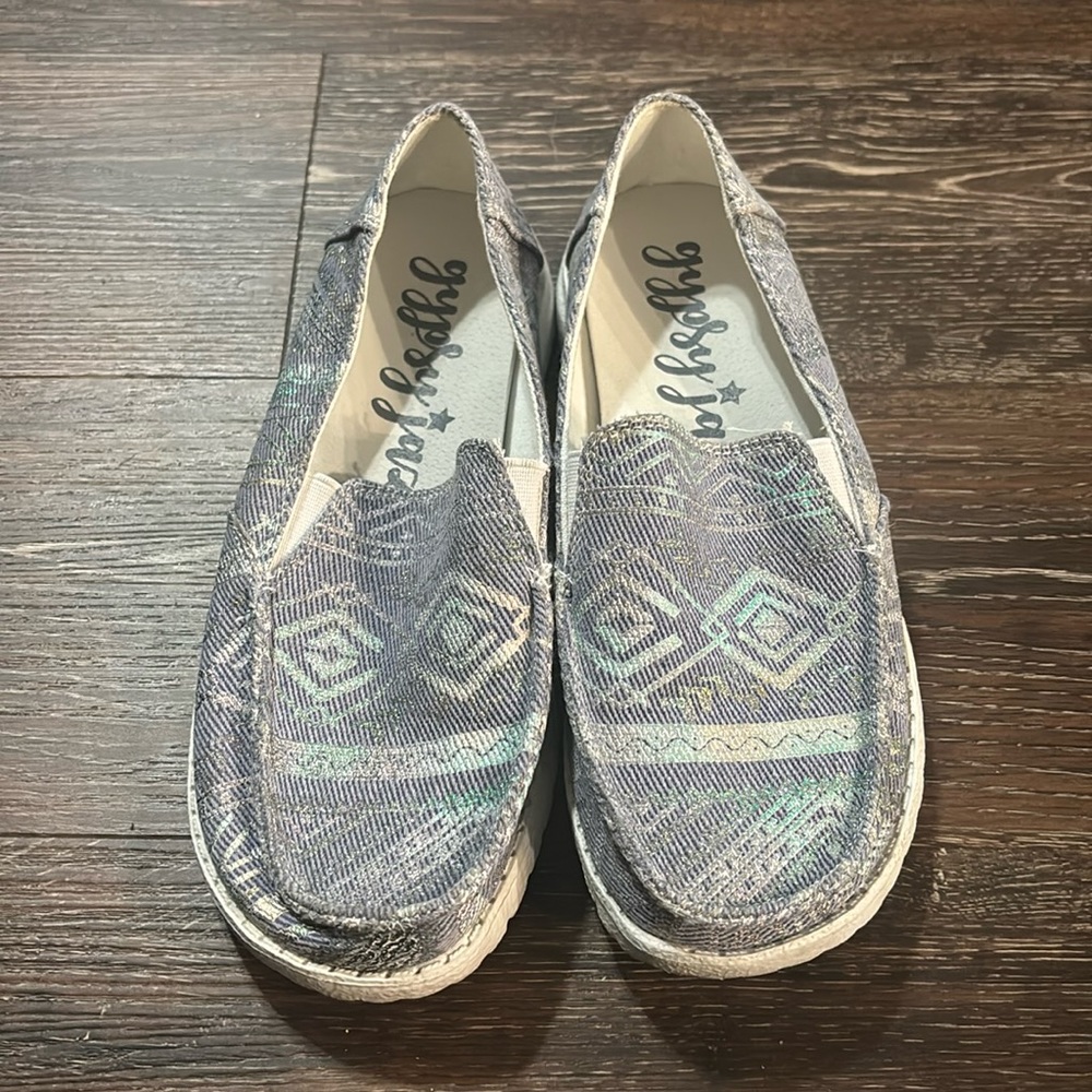Women’s gypsy jazz shoes